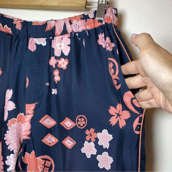 CLOSED Japanese Cherry Blossom Print Straight Leg Pants in Navy/Pink Sz 27 - Picture 9 of 14